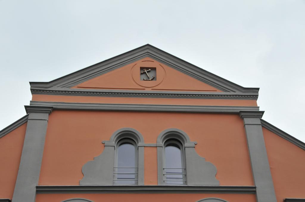 U-Nautic Restaurant & Pension Waren  Buitenkant foto